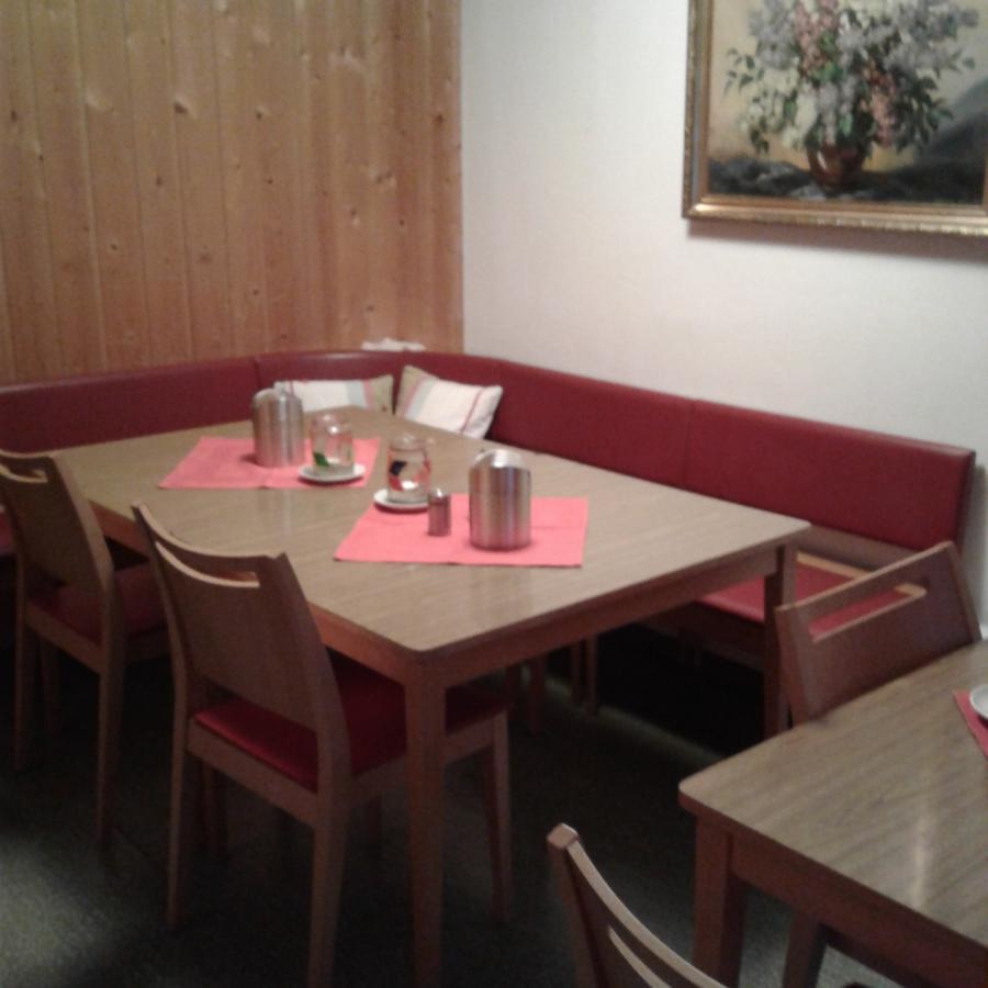 Hotel Haus Alpenrose Obertraun Esterno foto